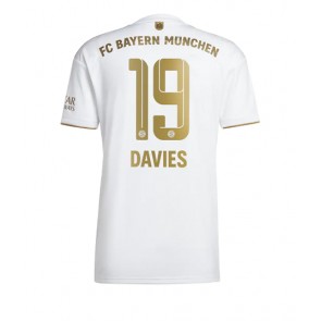 Bayern Munich Alphonso Davies #19 Bortedrakt 2022-23 Kortermet